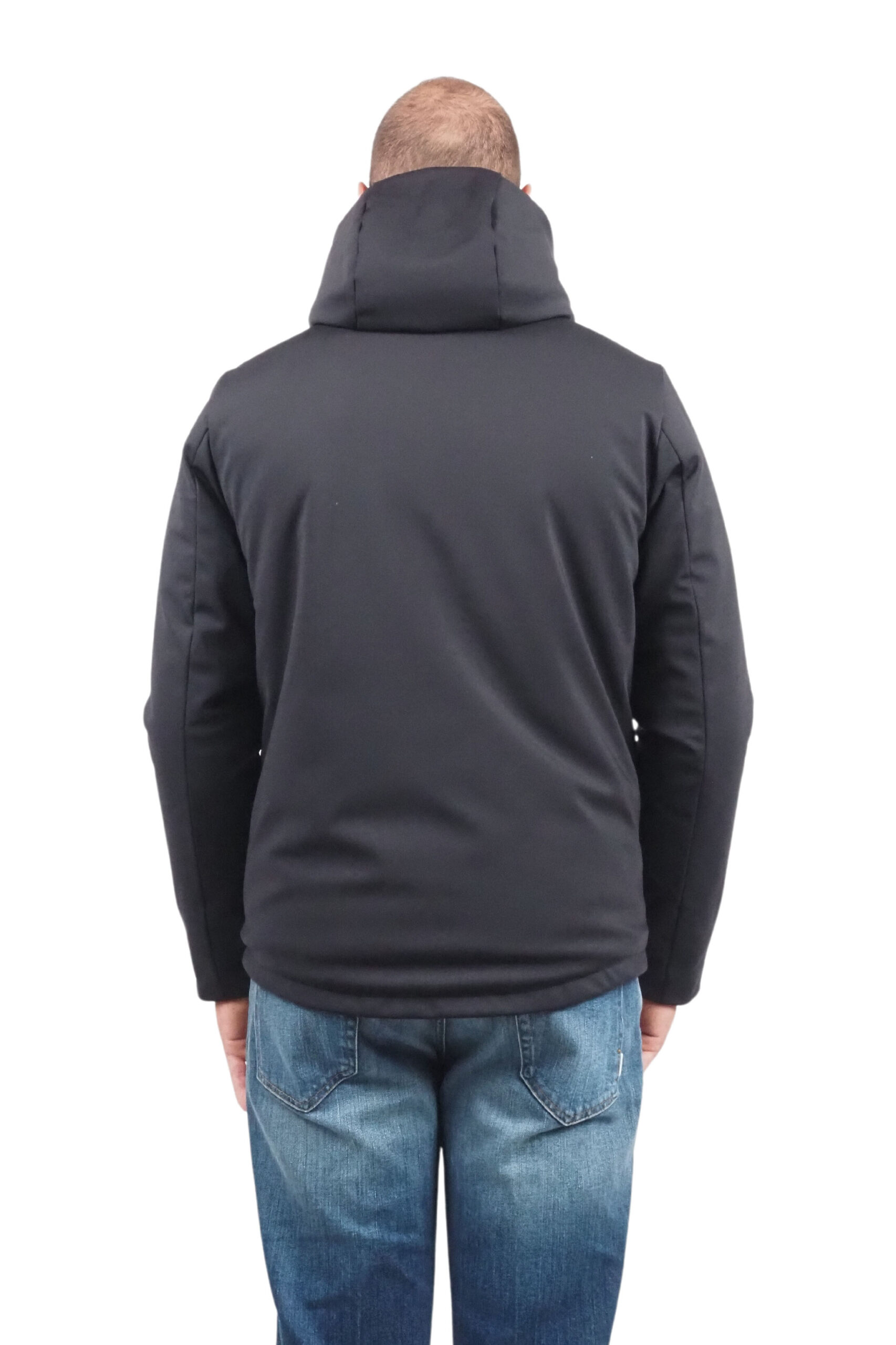 23-People-of-Shibuya-Haneda-giaccone-uomo