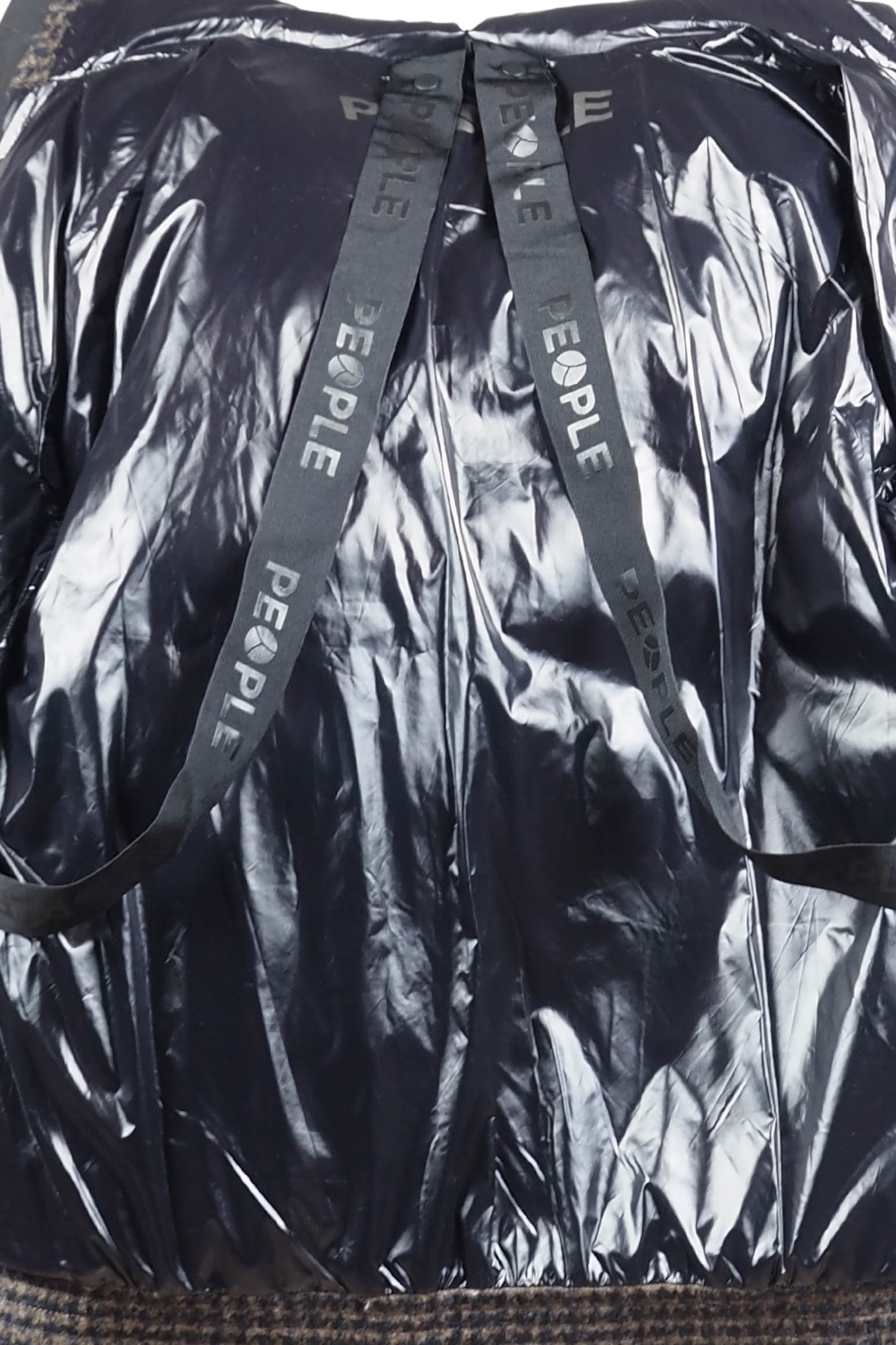 Celeste Fashion Boutique - Ragazzi Ancora Qualche Giorno Di Festa